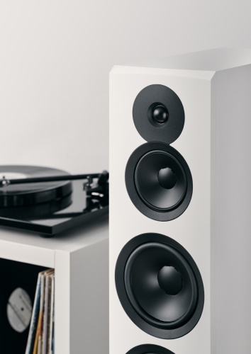 Dynaudio Emit 50