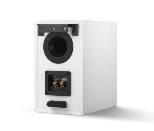 KEF Q150