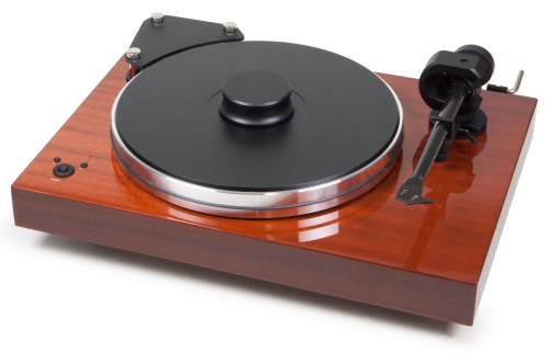 Pro-Ject Xtension 9 Evolution + (Gold Note Donatello Red))