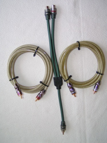 Subwooferový set: 2x Eagle Cable Deluxe (1,5m) + ACR rozbočovač | 3.JPG