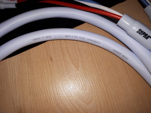 Set kabelů Supra Quadrax bi-amp 2x 3m | 02.jpg
