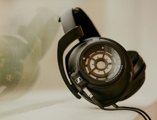 Sennheiser HD 820