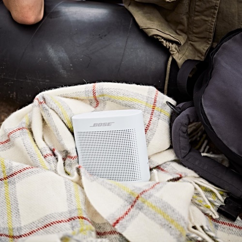 BOSE SoundLink Color II
