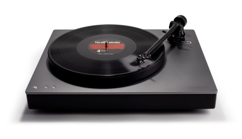 Cambridge Audio Alva TT Pro-Ject Dřevěná strana DS2 – ořech – termín stále zjišťujeme s továrnou – jakmile bude k dispozici, budu vás informovat!2