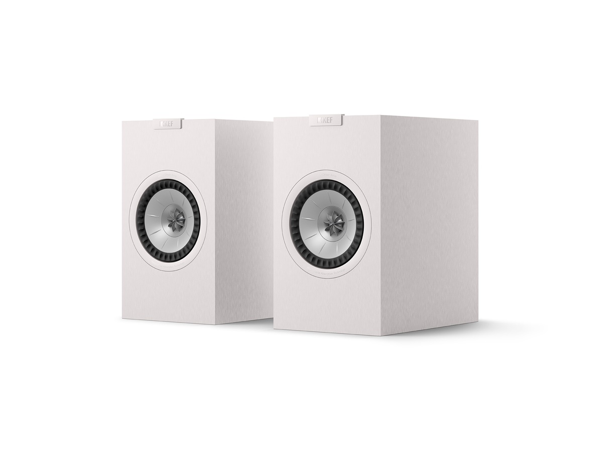 KEF Q1 Meta