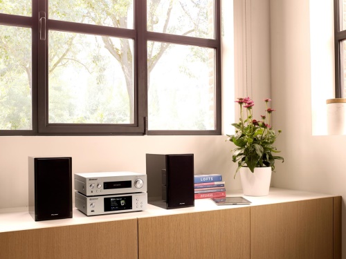 Pioneer P2