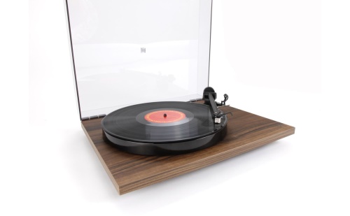 Rega Planar 1 + (Rega Carbon) 