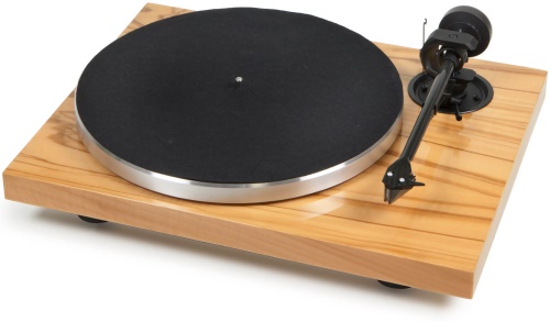 Pro-Ject 1Xpression Carbon Classic + (2M Silver)