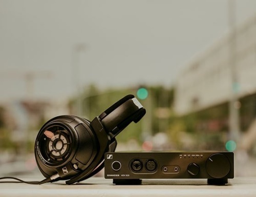 Sennheiser HD 820