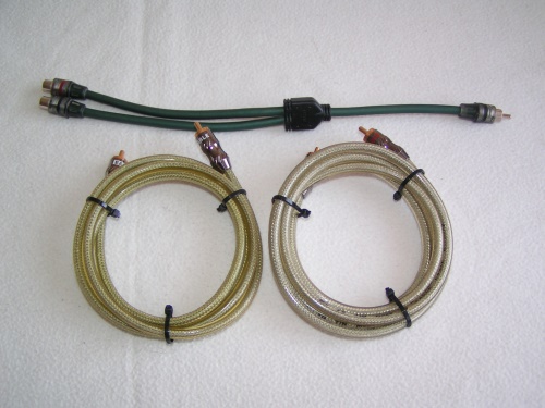 Subwooferový set: 2x Eagle Cable Deluxe (1,5m) + ACR rozbočovač | 4.JPG