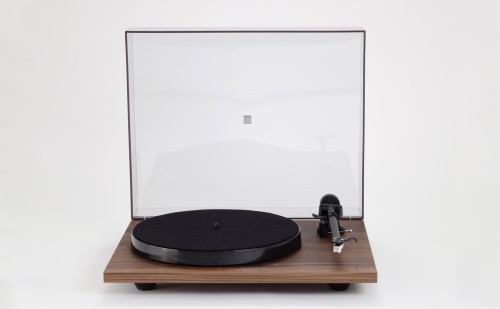 Rega Planar 1 + (Rega Carbon) 