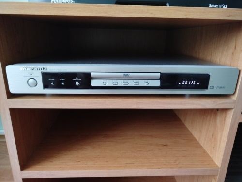 CD/DVD přehrávač Marantz DV4600 – TOP stav, originální krabice | 2 zapnutý.jpg