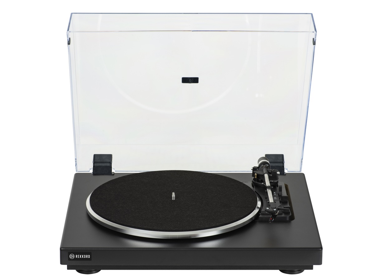Rekkord Audio F300 + (Audiotechnika AT91)