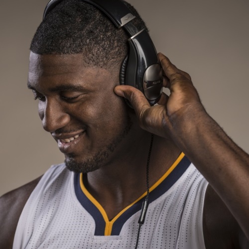 Klipsch STATUS