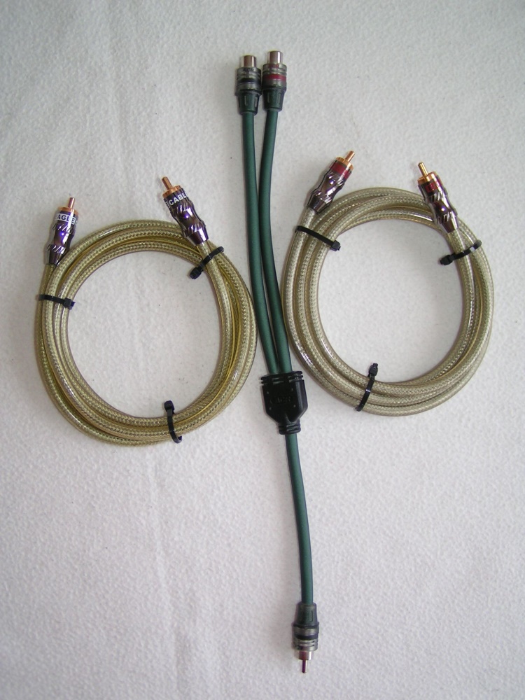 Subwooferový set: 2x Eagle Cable Deluxe (1,5m) + ACR rozbočovač | 1 (394 kb).JPG