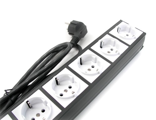 SUPRA by JenTech Mains Block, DB06-EU