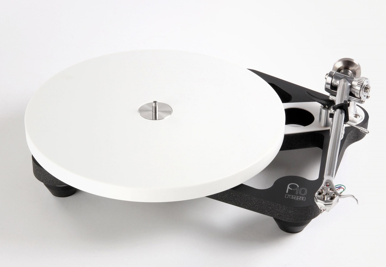Rega Planar 10 + (Rega Apheta3)